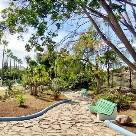 Sunny With Big Pool סן מיגל דה אבונה