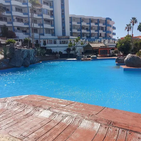 Sunny With Big Pool סן מיגל דה אבונה